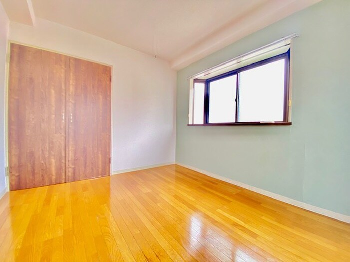 物件内観写真18　(居室)