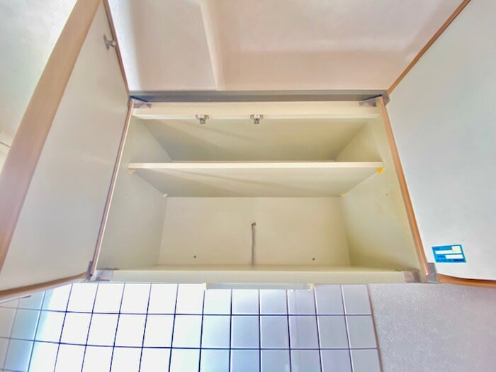 物件内観写真18　(収納)