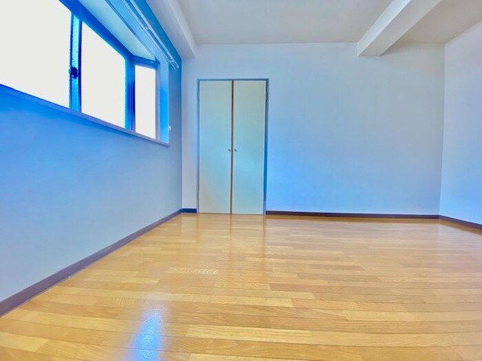 物件内観写真19　(居室)