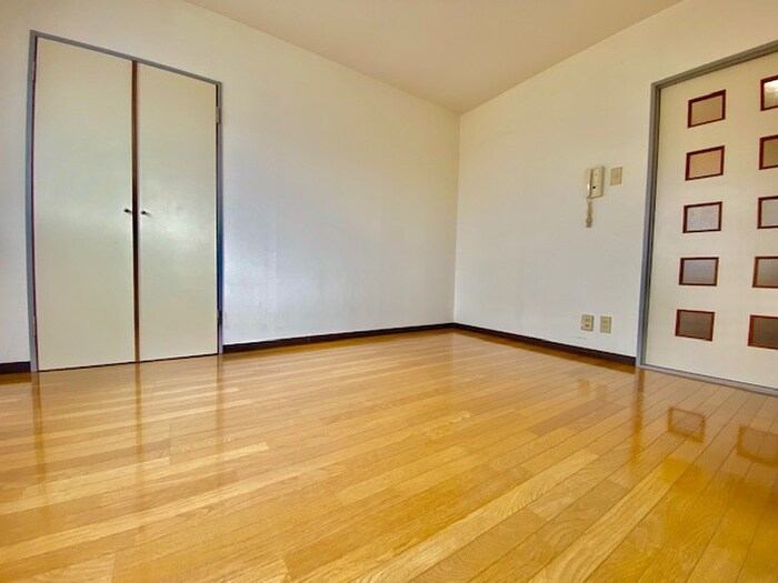 物件内観写真19　(居室)