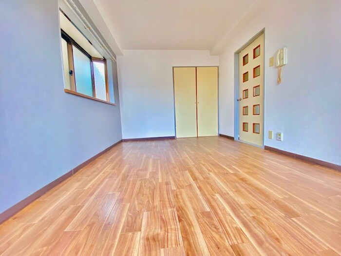 物件内観写真21　(居室)