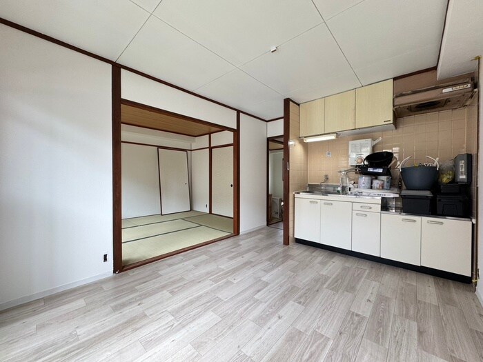 物件内観写真14　(居室)