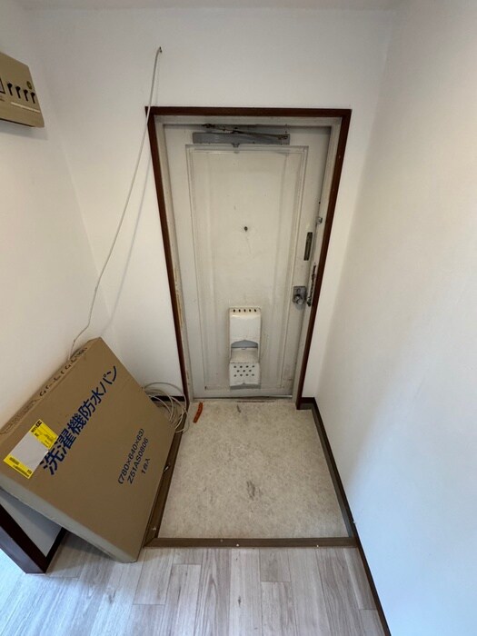 物件内観写真20　(玄関)