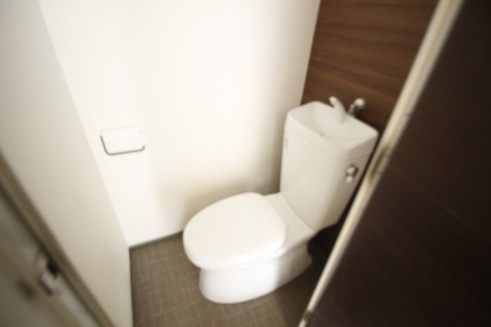 物件内観写真10　(トイレ)