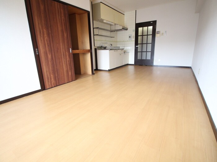 物件内観写真14　(居室)