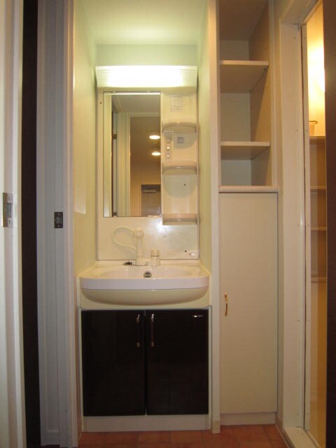 物件内観写真7　(洗面)