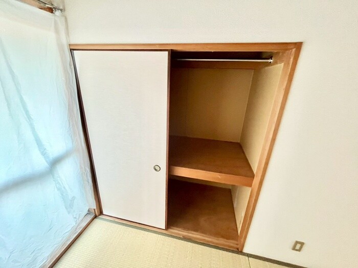 物件内観写真10　(収納)