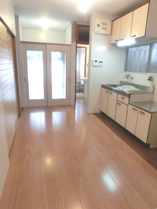 物件内観写真5　(居室)