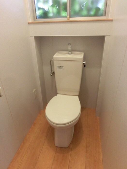 物件内観写真17　(トイレ)