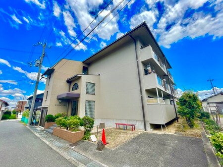 エクセレント泉外観写真