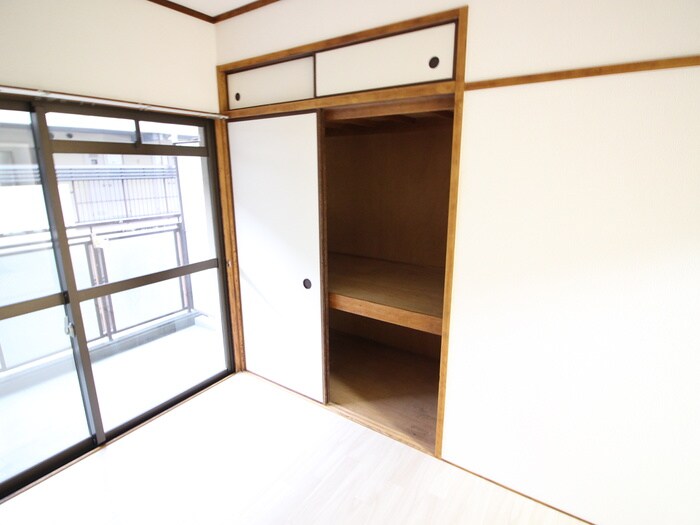 物件内観写真11　(収納)