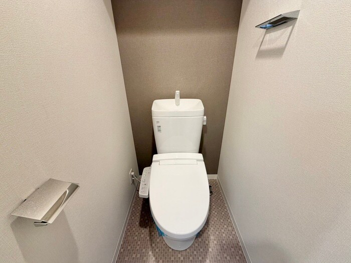 物件内観写真11　(トイレ)