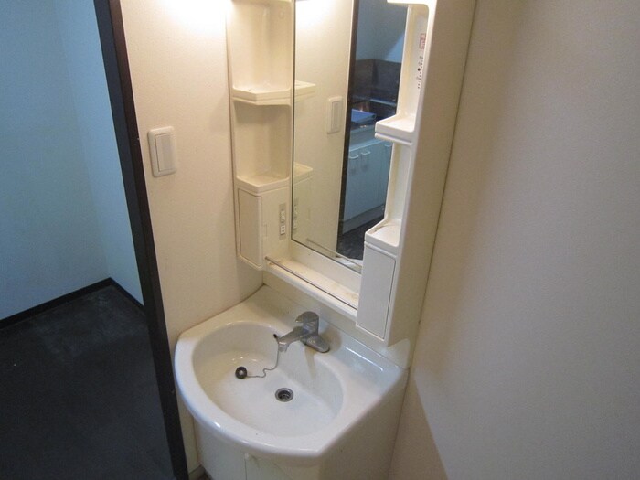 物件内観写真6　(洗面)