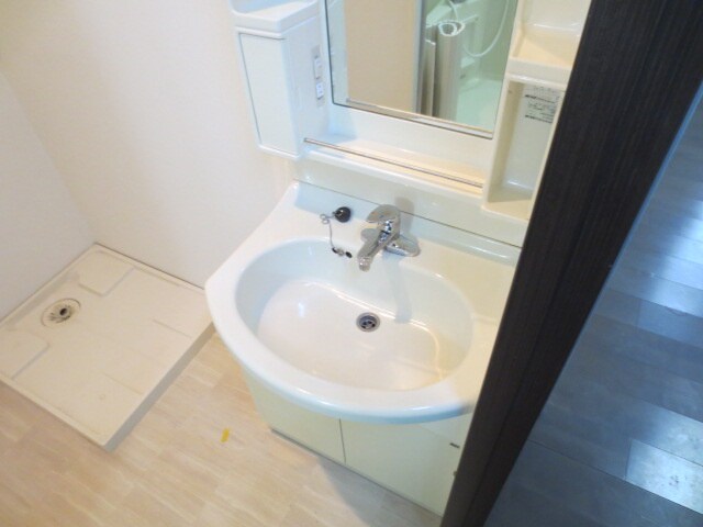 物件内観写真9　(洗面)