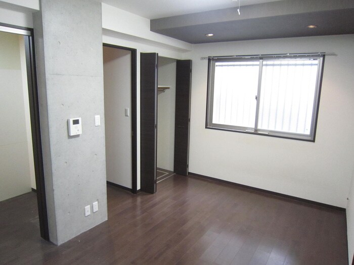 物件内観写真11　(居室)