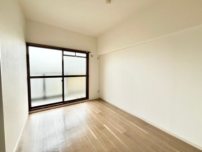 物件内観写真11　(居室)