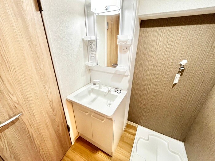 物件内観写真16　(洗面)