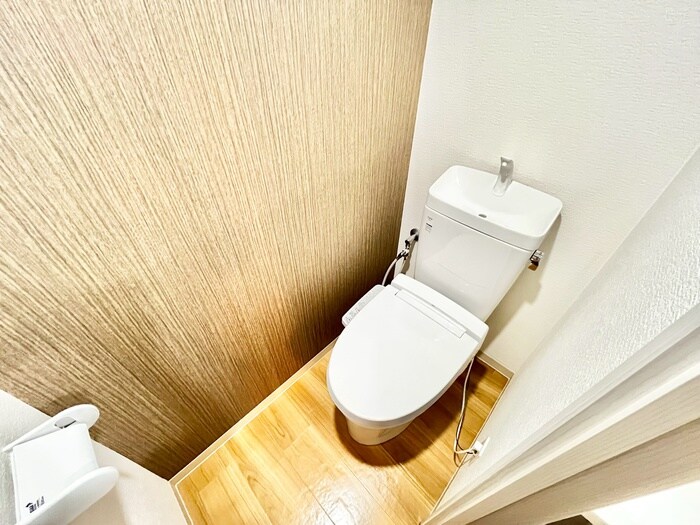 物件内観写真17　(トイレ)