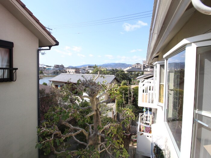 物件内観写真22　(室内からの展望)