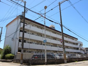 旭ケ丘マンション外観写真