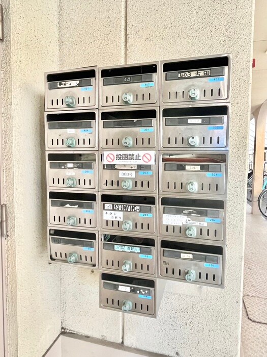 物件外観写真4　(建物設備)