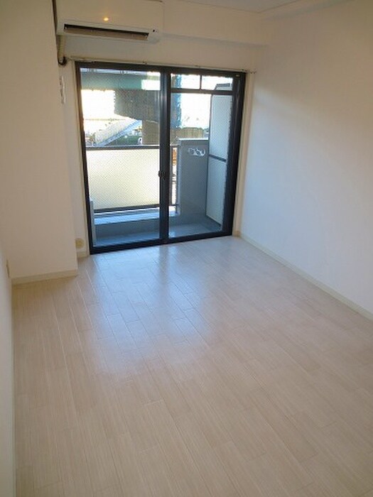 物件内観写真11　(内観写真)