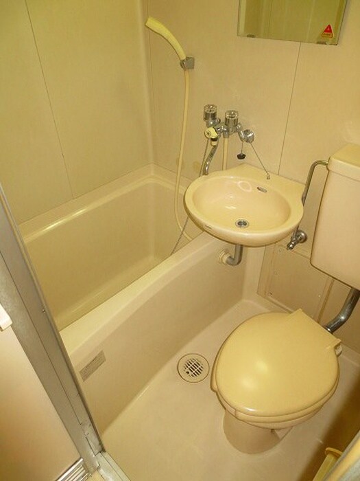 物件内観写真12　(バス／シャワールーム等)