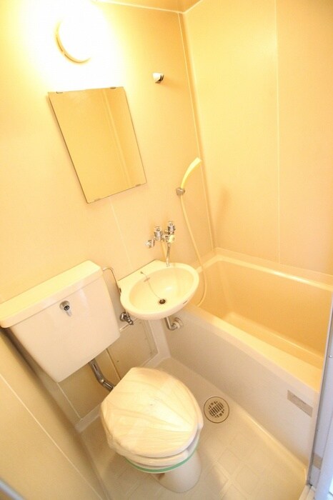 物件内観写真16　(トイレ)