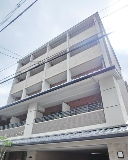 ﾌﾟﾚｻﾝｽ京都五条天使突抜(205)外観写真