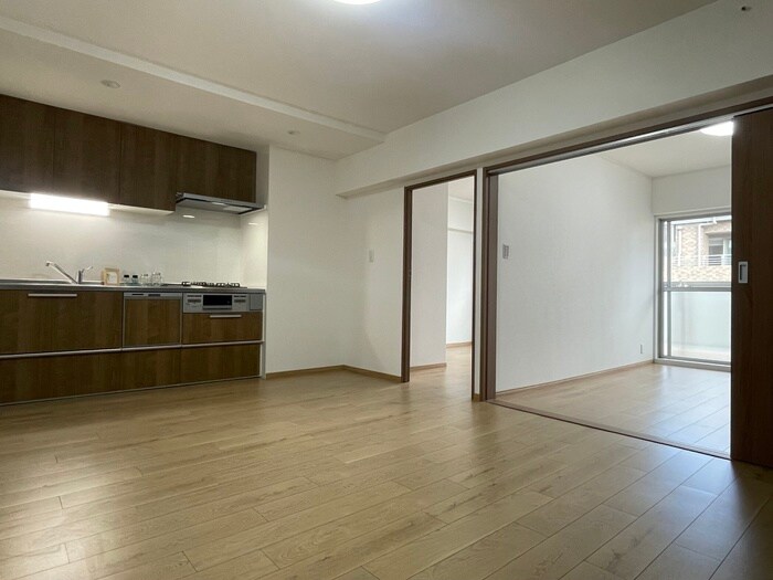 物件内観写真7　(居室)