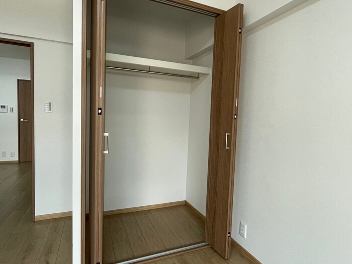 物件内観写真16　(収納)