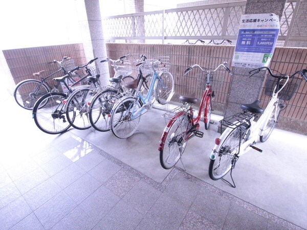 駐輪場