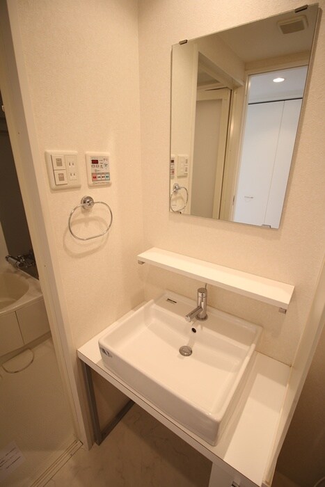 物件内観写真9　(洗面)