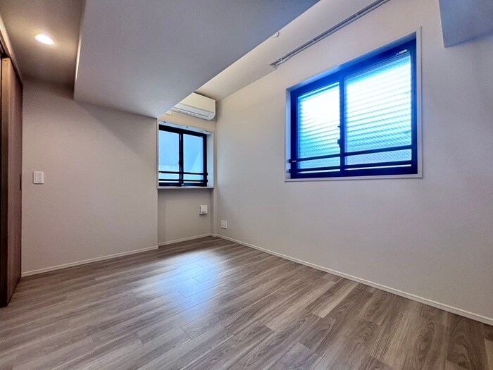 物件内観写真9　(居室)