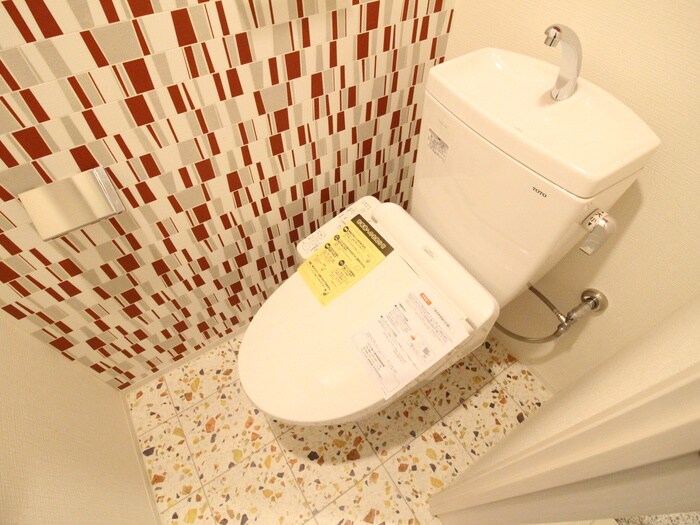 物件内観写真15　(トイレ)