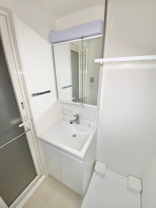 物件内観写真11　(洗面)