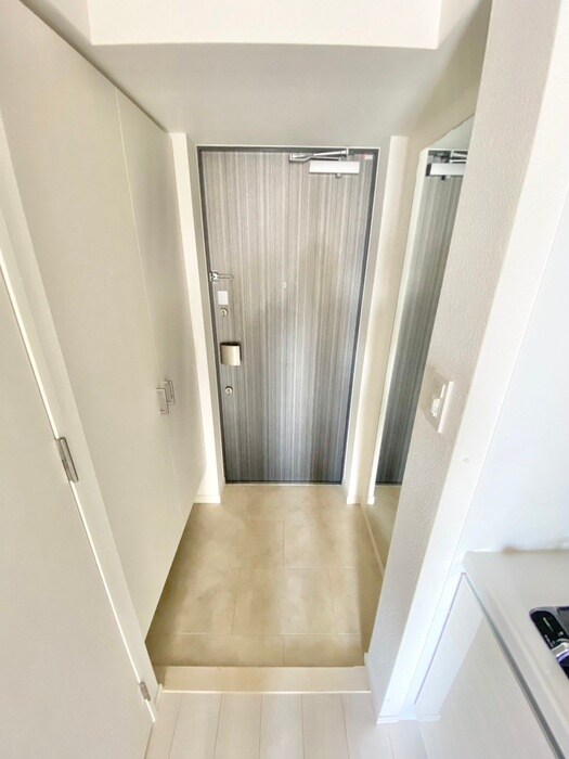 物件内観写真19　(玄関)