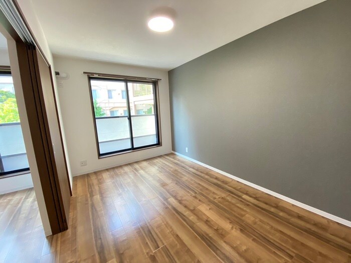 物件内観写真10　(居室)