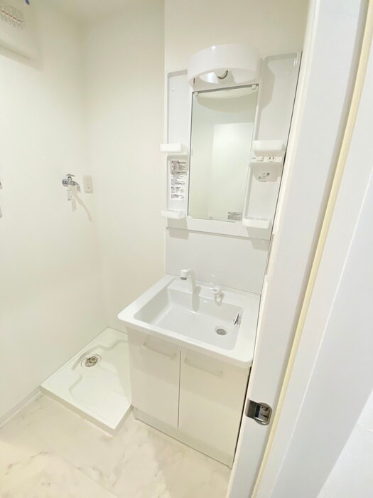 物件内観写真12　(洗面)