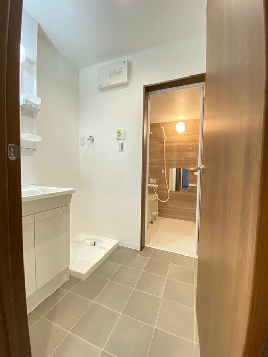 物件内観写真14　(内観写真)