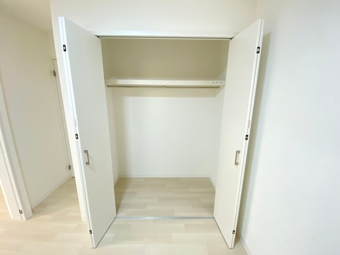 物件内観写真15　(収納)
