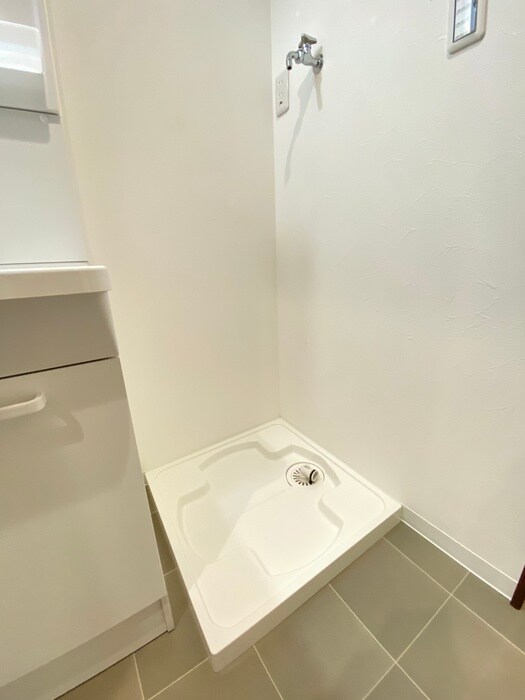 物件内観写真18　(洗濯機置場)