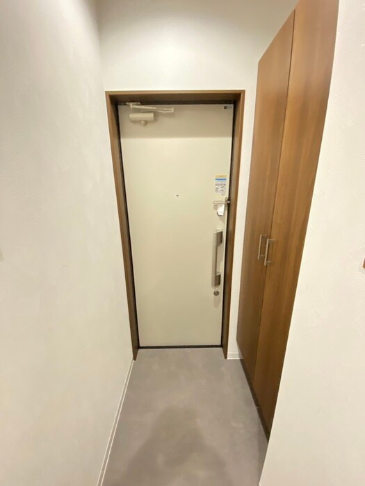 物件内観写真22　(玄関)