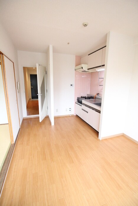 物件内観写真7　(居室)