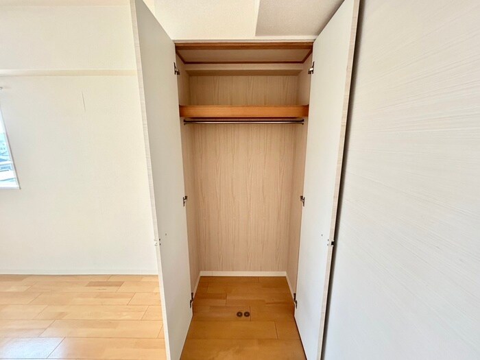 物件内観写真14　(収納)