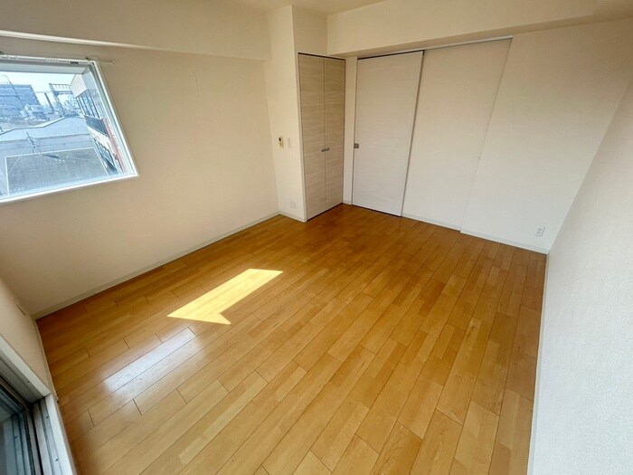 物件内観写真17　(居室)