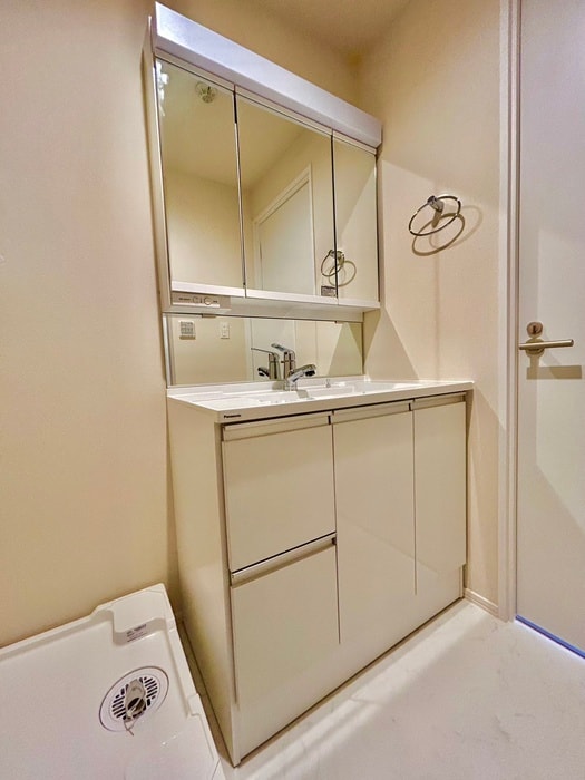 物件内観写真10　(洗面)