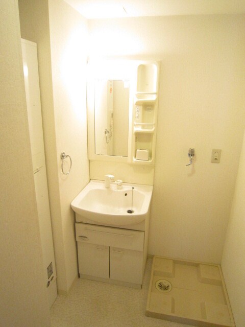 物件内観写真12　(洗面)