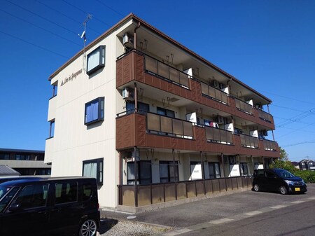 リブイン庄山外観写真