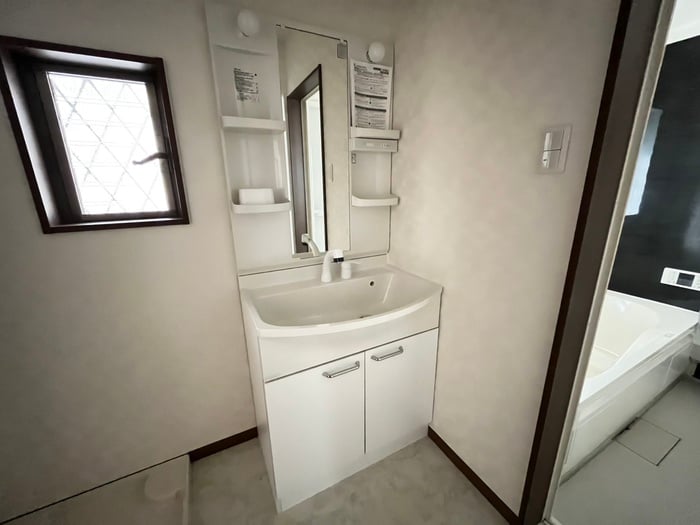 物件内観写真11　(洗面)